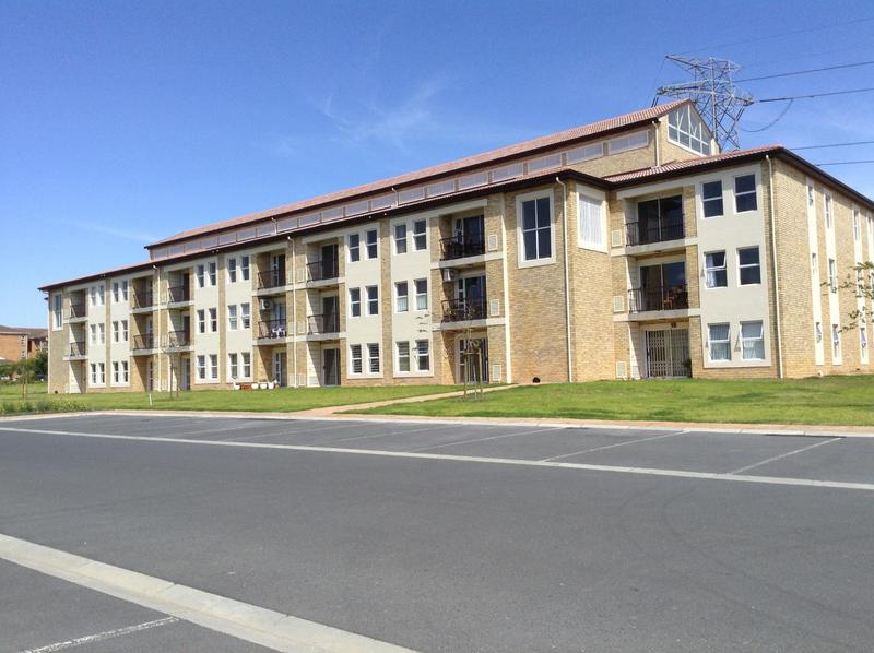 2 Bedroom Property for Sale in Brackenfell South Western Cape